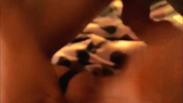 Cougar tinder date ends with my dick in her pussy
