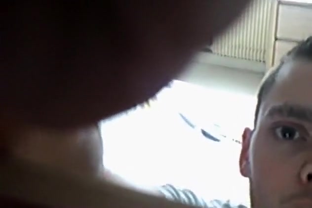 Dude sets up a cam and captures his gf sucking his cock and swallowing the load