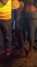 Upskirt discoteca