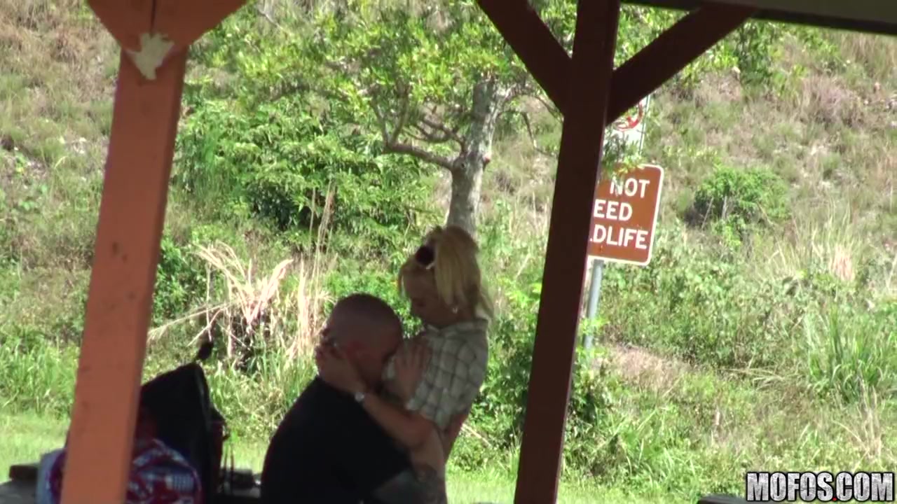 Skyla Paris - Sex in the Jungle