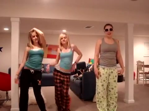 Most Excellent twerking livecam constricted clothing clip