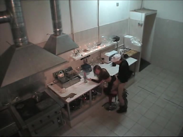 Hidden sex in the kitchen