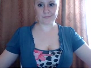 Hot MILF flashing her big tits